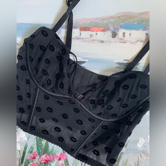 Victoria’s Secret Very Sexy Sheer Black Dainty Lace Corset Bra 32B💋💗🖤 - Picture 4 of 15